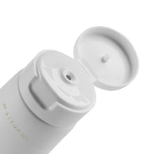Load image into Gallery viewer, Shower Gel: Chloe:Eau De Parfum Essens has W107